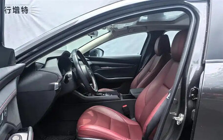 Mazda 3, 2022 год, 1 610 333 рублей, 8 фотография