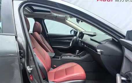 Mazda 3, 2022 год, 1 610 333 рублей, 13 фотография