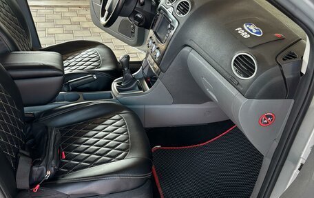 Ford Focus II рестайлинг, 2011 год, 670 000 рублей, 29 фотография