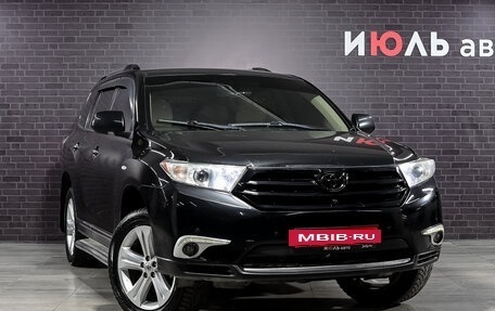 Toyota Highlander III, 2011 год, 1 976 000 рублей, 3 фотография