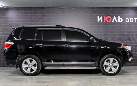Toyota Highlander III, 2011 год, 1 976 000 рублей, 7 фотография