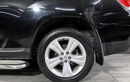 Toyota Highlander III, 2011 год, 1 976 000 рублей, 13 фотография