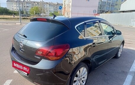 Opel Astra J, 2011 год, 840 000 рублей, 4 фотография