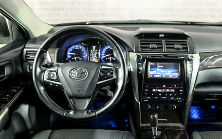 Toyota Camry, 2015 год, 1 950 000 рублей, 19 фотография