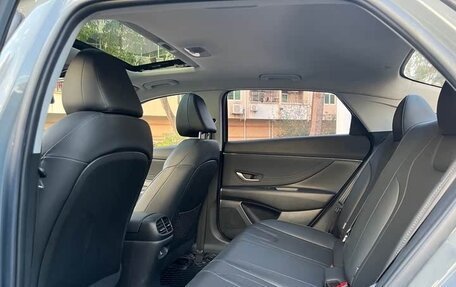 Hyundai Elantra, 2022 год, 1 316 000 рублей, 8 фотография