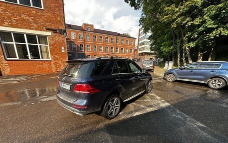 Mercedes-Benz GLE, 2015 год, 3 300 000 рублей, 6 фотография