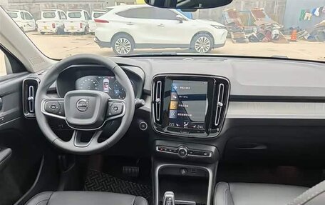 Volvo XC40 I, 2021 год, 2 400 000 рублей, 8 фотография
