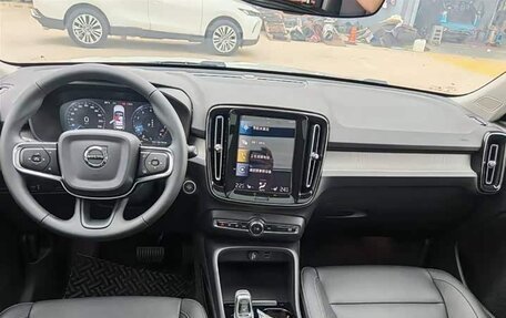Volvo XC40 I, 2021 год, 2 400 000 рублей, 9 фотография