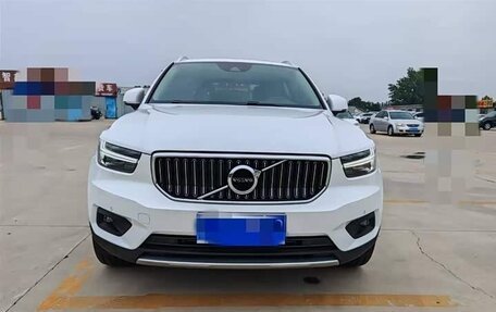 Volvo XC40 I, 2021 год, 2 400 000 рублей, 2 фотография