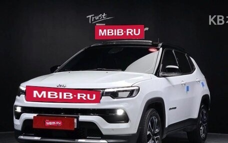 Jeep Compass II, 2022 год, 1 790 000 рублей, 1 фотография