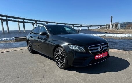 Mercedes-Benz E-Класс, 2019 год, 2 550 000 рублей, 3 фотография