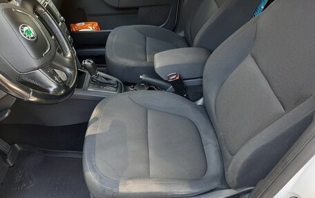 Skoda Yeti I рестайлинг, 2013 год, 1 150 000 рублей, 13 фотография