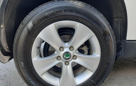 Skoda Yeti I рестайлинг, 2013 год, 1 150 000 рублей, 25 фотография