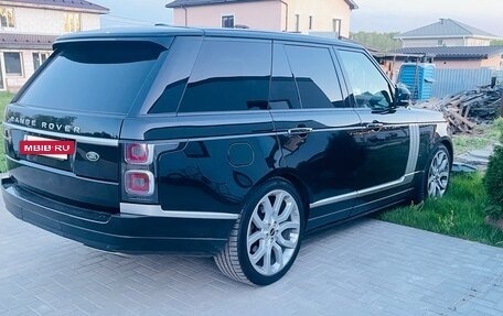 Land Rover Range Rover IV рестайлинг, 2014 год, 3 460 000 рублей, 3 фотография