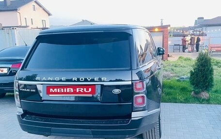 Land Rover Range Rover IV рестайлинг, 2014 год, 3 460 000 рублей, 5 фотография