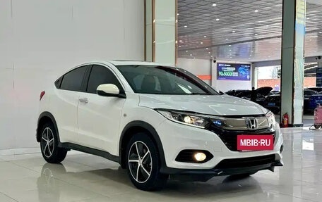 Honda Vezel, 2022 год, 1 230 000 рублей, 2 фотография