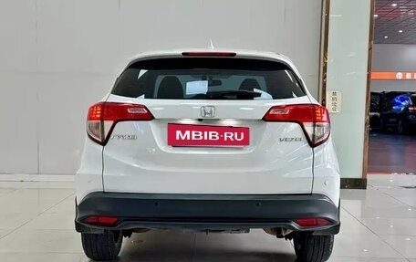 Honda Vezel, 2022 год, 1 230 000 рублей, 3 фотография