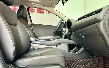 Honda Vezel, 2022 год, 1 230 000 рублей, 9 фотография