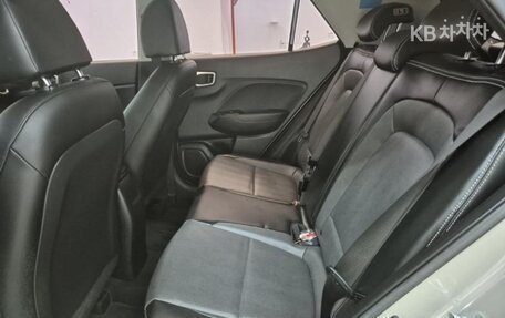 Hyundai Venue I, 2022 год, 1 390 000 рублей, 12 фотография