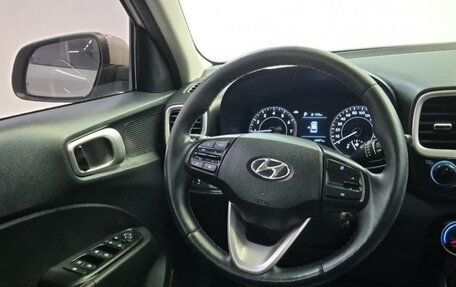 Hyundai Venue I, 2022 год, 1 390 000 рублей, 15 фотография