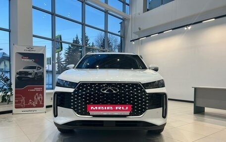 Chery Tiggo 4 I рестайлинг, 2024 год, 2 240 000 рублей, 3 фотография