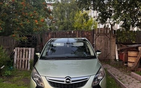 Opel Zafira C рестайлинг, 2012 год, 1 320 000 рублей, 2 фотография