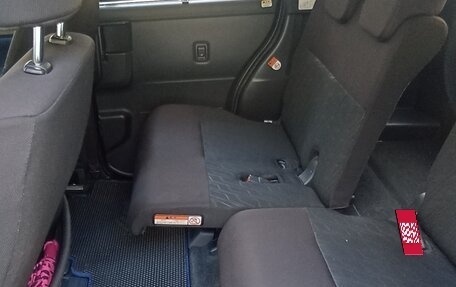Toyota Roomy I, 2018 год, 1 390 000 рублей, 11 фотография