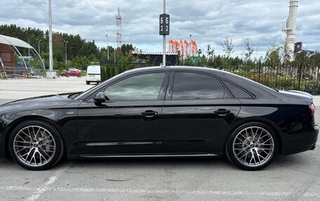 Audi S8, 2016 год, 7 700 000 рублей, 4 фотография