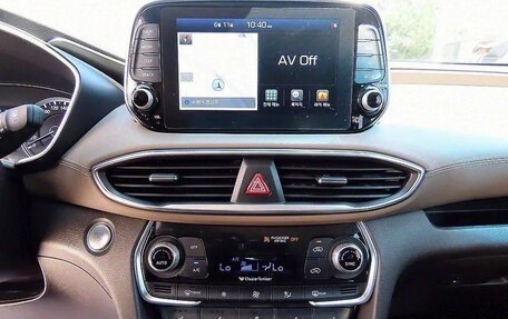 Hyundai Santa Fe IV, 2019 год, 2 300 000 рублей, 8 фотография