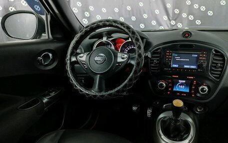 Nissan Juke II, 2011 год, 750 000 рублей, 22 фотография