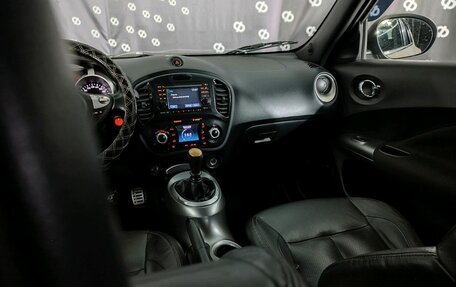 Nissan Juke II, 2011 год, 750 000 рублей, 24 фотография