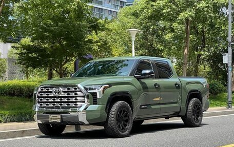 Toyota Tundra, 2022 год, 10 100 000 рублей, 1 фотография