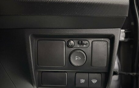 Honda Freed I, 2010 год, 850 000 рублей, 13 фотография