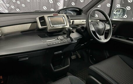 Honda Freed I, 2010 год, 850 000 рублей, 18 фотография