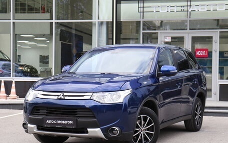 Mitsubishi Outlander III рестайлинг 3, 2014 год, 1 381 000 рублей, 1 фотография