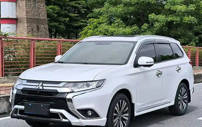 Mitsubishi Outlander III рестайлинг 3, 2021 год, 2 040 111 рублей, 1 фотография