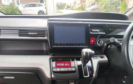 Honda Stepwgn IV, 2017 год, 2 170 000 рублей, 8 фотография