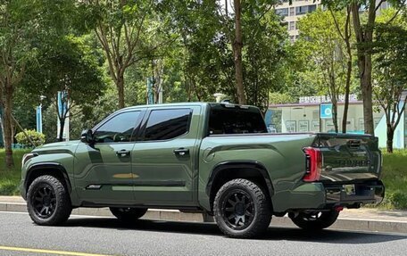 Toyota Tundra, 2022 год, 10 100 000 рублей, 5 фотография