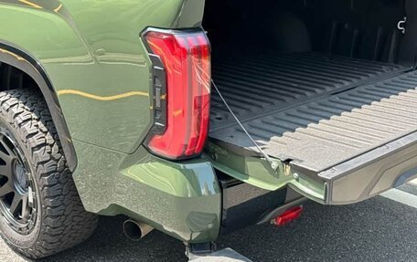 Toyota Tundra, 2022 год, 10 100 000 рублей, 9 фотография