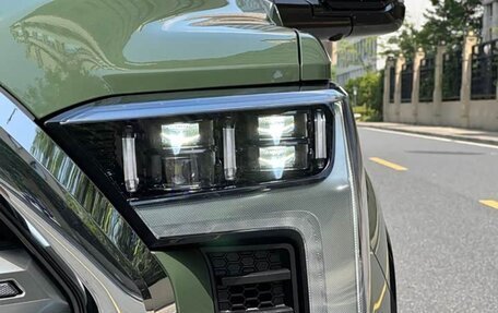 Toyota Tundra, 2022 год, 10 100 000 рублей, 10 фотография
