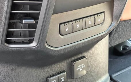 Toyota Tundra, 2022 год, 10 100 000 рублей, 23 фотография