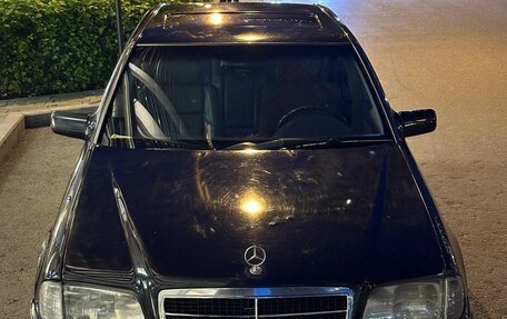 Mercedes-Benz C-Класс, 1995 год, 370 000 рублей, 9 фотография