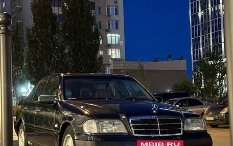 Mercedes-Benz C-Класс, 1995 год, 370 000 рублей, 8 фотография