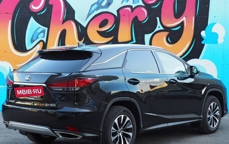 Lexus RX IV рестайлинг, 2021 год, 6 099 990 рублей, 4 фотография