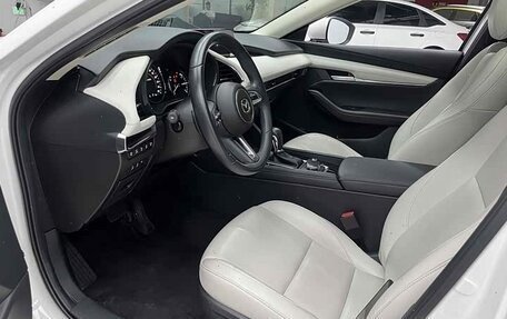 Mazda 3, 2022 год, 2 050 000 рублей, 7 фотография