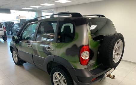 Chevrolet Niva I рестайлинг, 2017 год, 690 000 рублей, 6 фотография