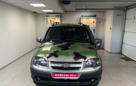 Chevrolet Niva I рестайлинг, 2017 год, 690 000 рублей, 2 фотография