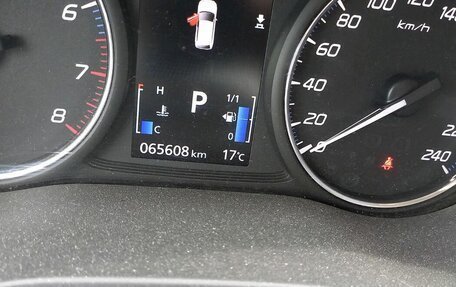 Mitsubishi Outlander III рестайлинг 3, 2018 год, 2 325 990 рублей, 10 фотография