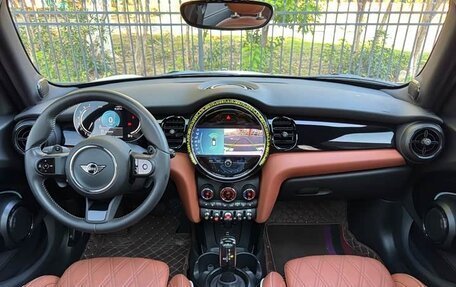 MINI Countryman, 2023 год, 3 300 777 рублей, 11 фотография