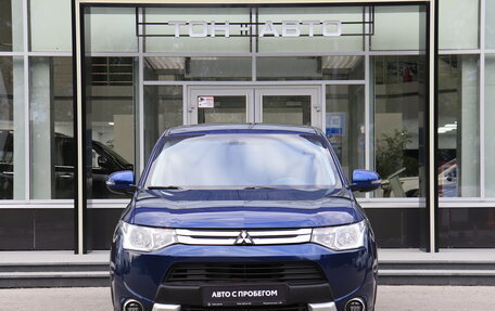 Mitsubishi Outlander III рестайлинг 3, 2014 год, 1 381 000 рублей, 2 фотография